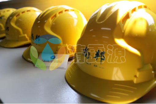 尚邦楼宇电梯安装
